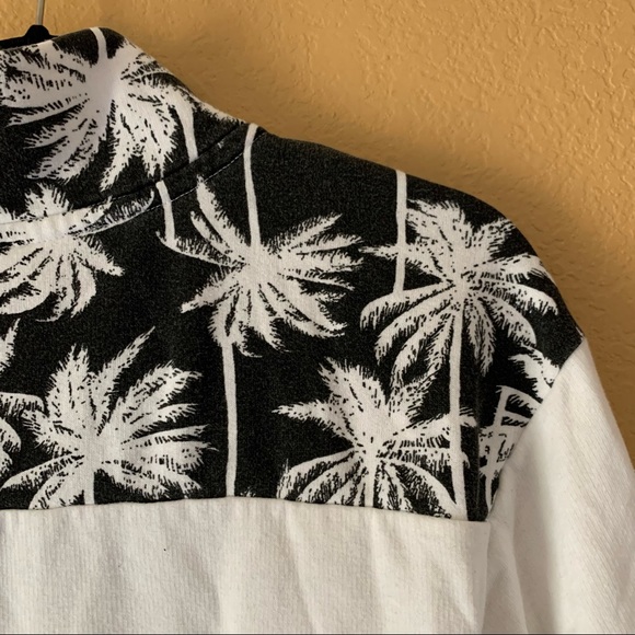 PINK Victoria’s Secret White & Black/Palm Tree 1/4 Zip Pullover - Size Small - Picture 8 of 9
